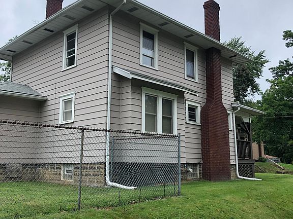 3rd image of 725 Eastland Ave