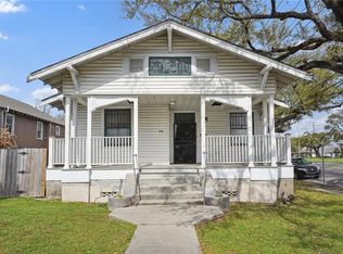 2336 Cambronne St, New Orleans, LA 70118