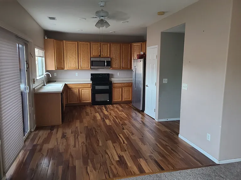 14922 E Maple Pl — Photo 12