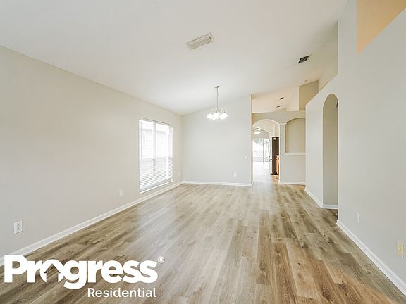 3rd image of 10330 Hunters Haven Blvd