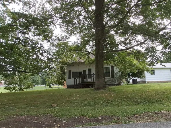 110 N Turman St, Carlisle, IN 47838