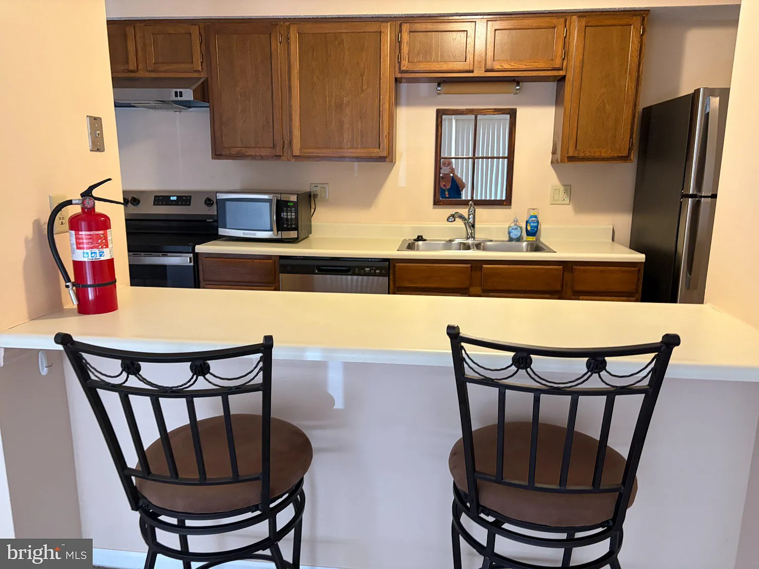 2 bed, 1.0 bath, 1000 sqft, $2,000 — Photo 3