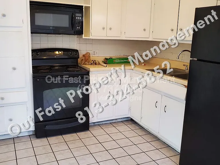 4811 Drift Tide Dr — Photo 4