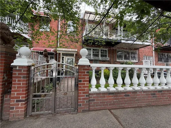 819 Hegeman Ave, Brooklyn, NY 11207