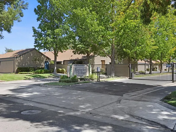 7410 Lighthouse Dr, Stockton, CA 95219