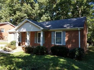 2934 Isaacs Pl, Greensboro, NC 27408