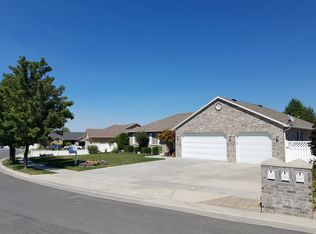 9437 S Sid Cir, South Jordan, UT 84009