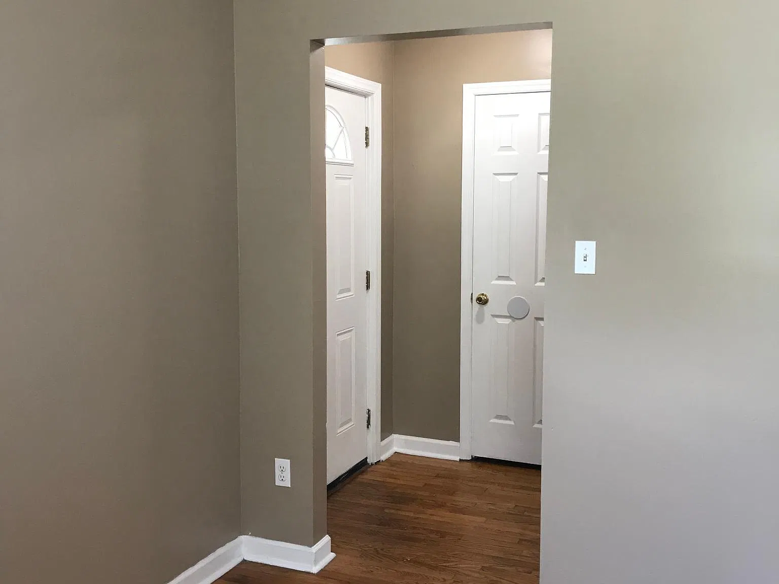 1 bed, 750 sqft, $850 — Photo 2