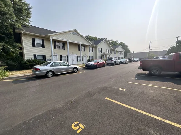 1606 S 16th St APT 1, Goshen, IN 46526