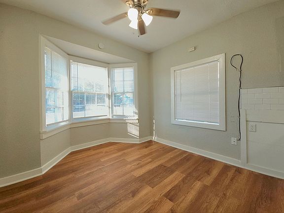 5th image of 2602 Amherst St
