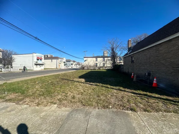 45 N Massachusetts Ave, Atlantic City, NJ 08401