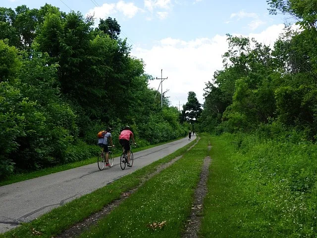 Close to the Oak Leaf trail! Close to the Oak Leaf trail!