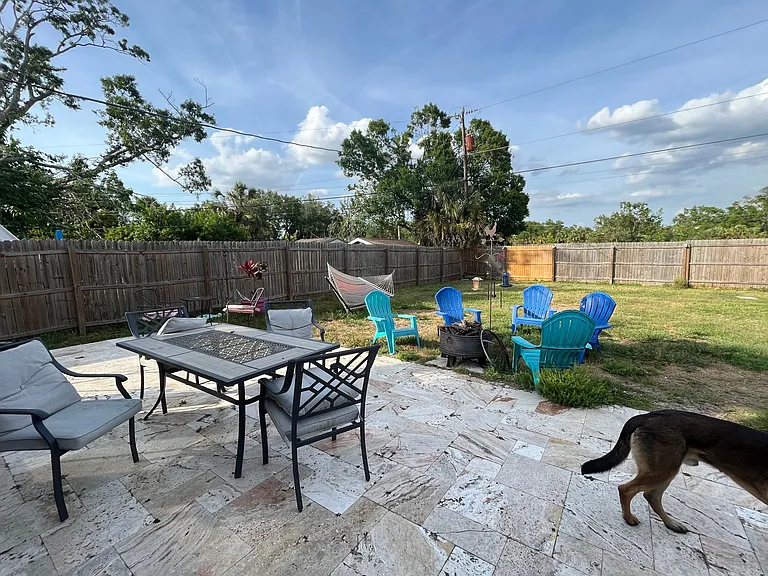 310 Dorchester Dr — Photo 15