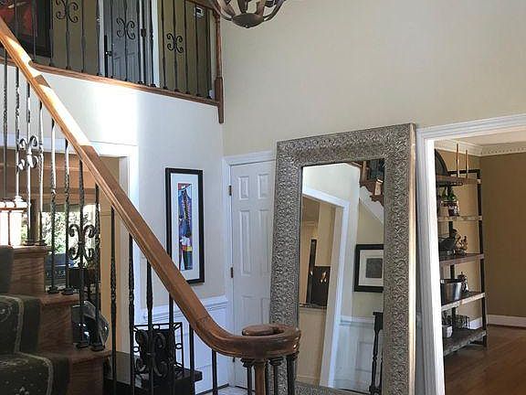 4th image of 2304 Stemwell Blvd