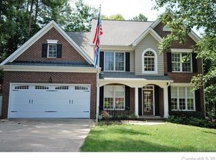 11041 White Swan Ct, Fort Mill, SC 29708