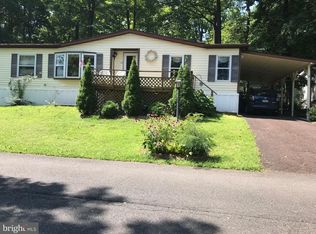 3 Ash Ln, Quakertown, PA