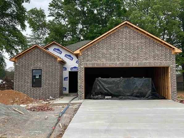 235 Kayla Ln, Lonoke, AR 72086