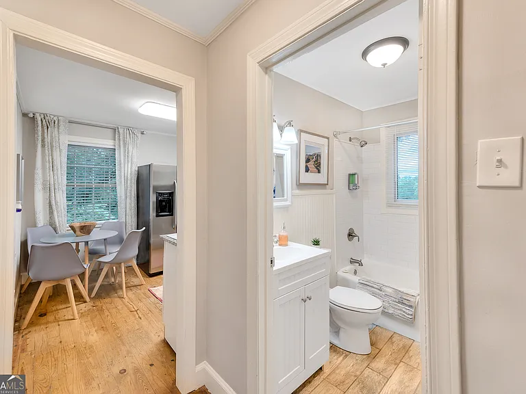192 Woods Dr NE — Photo 17