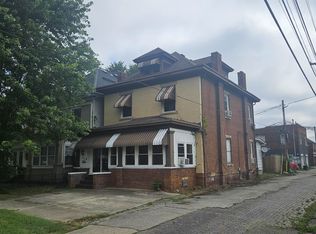 618 4th St, Huntington, WV 25701