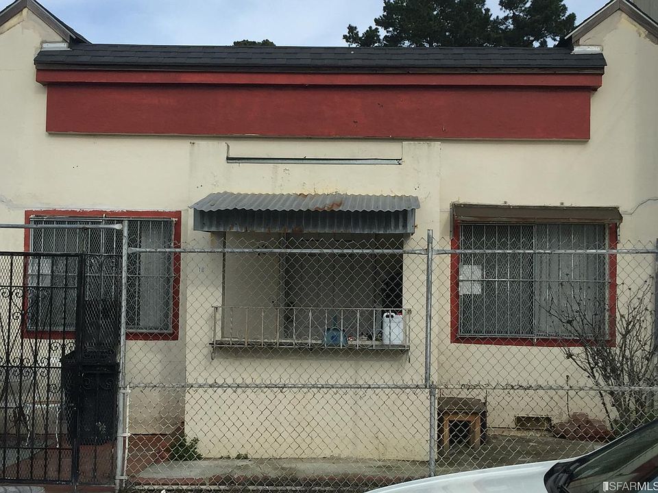 1st image of 10 De Long St