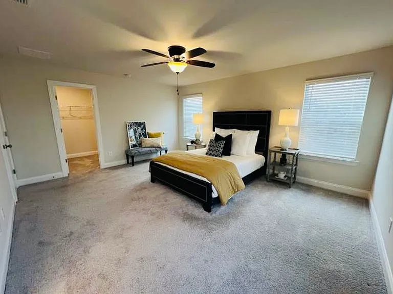 1555 Olympic Ln #218 — Photo 8