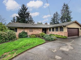 4304 92nd Ave SE, Mercer Island, WA 98040