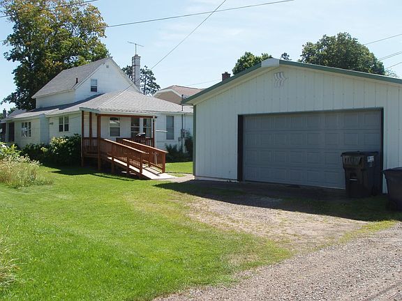 5th image of 328 6th Ave S #S