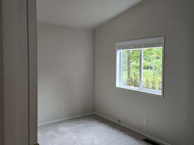 5124B 95th Ave NE — Photo 8