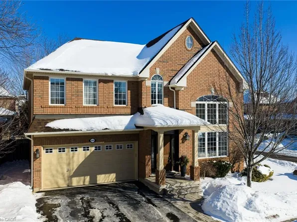 2475 Oakhaven Dr, Oakville, ON L6M 4B7