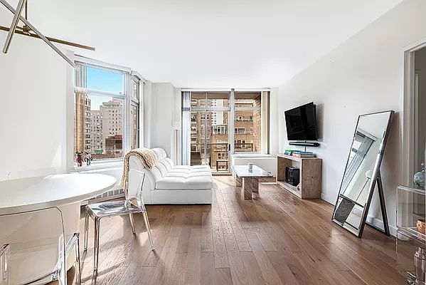 1st image of 188 E 64th St APT 1504