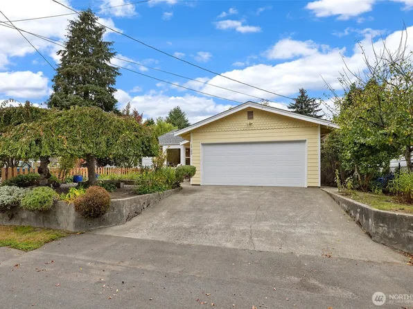 1722 Glass Avenue NE, Olympia, WA 98506