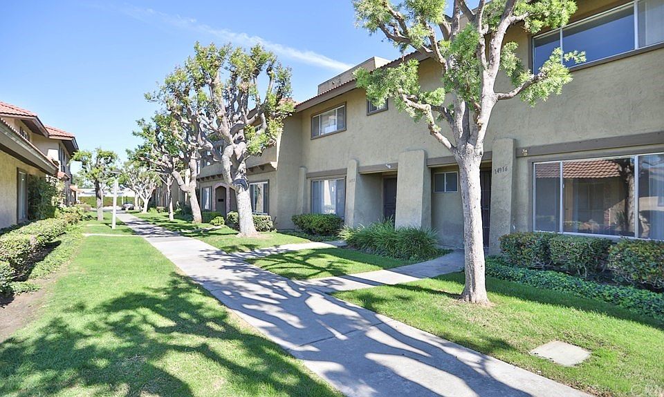 14916 Valencia Plz, Westminster, CA 92683 Zillow