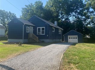 2708 Linwood Rd, Akron, OH 44312