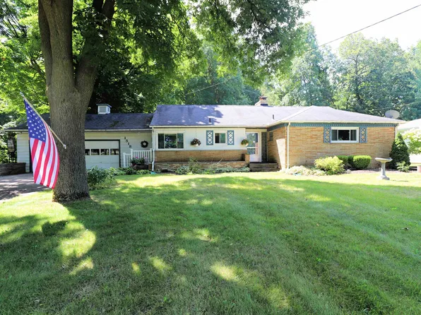 1518 Coutant St, Flushing, MI 48433