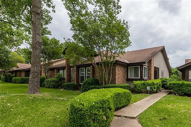 1st image of 1433 W Braker Ln #B