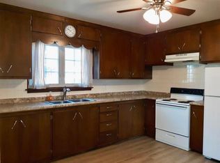 1200 Reed St APT 4, Grinnell, IA 50112