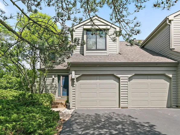 358 Indian Point #871, Barrington, IL 60010