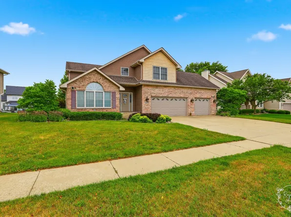 529 Hollyberry Ln, Bourbonnais, IL 60914