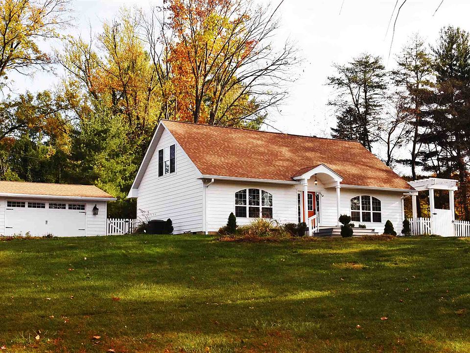 1st image of 505 S Meadowbrook Dr