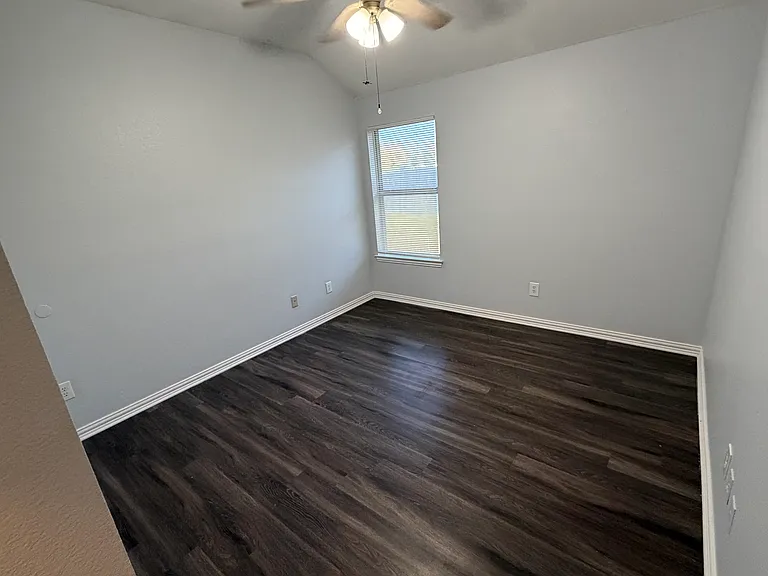 5613 Blackmon Ct — Photo 8