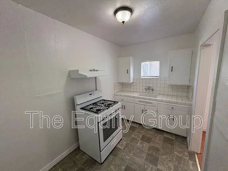337 N H St #2 — Photo 4