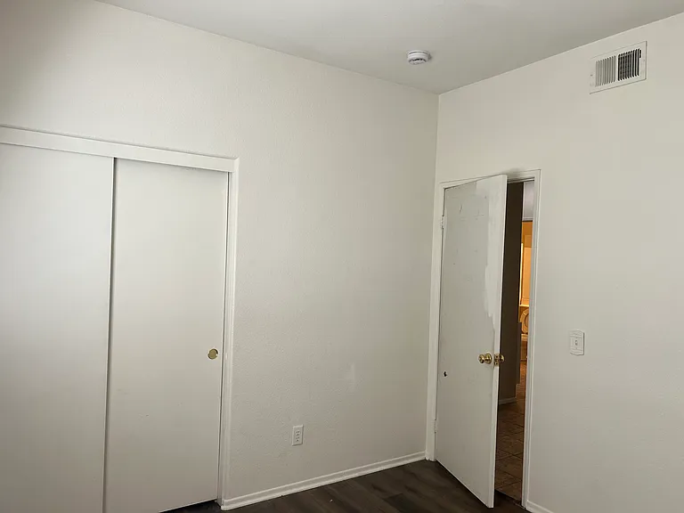 27474 Fallbrook Ct — Photo 9