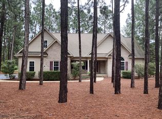 178 Banbridge Dr, West End, NC 27376