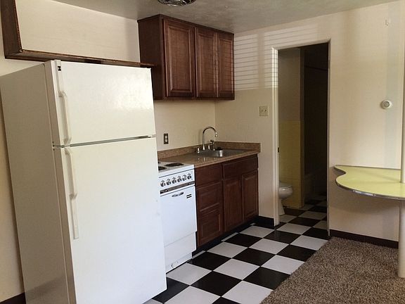 3rd image of 2315 E Harvard Ave APT 10