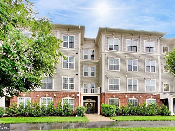 2nd image of 3825 Doc Berlin Dr Unit 15