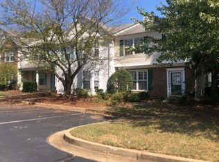 27 Highoak Dr NE, Marietta, GA 30066