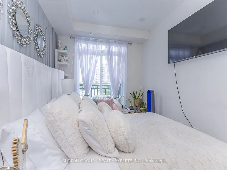 1190 Cawthra Rd #610 — Photo 27