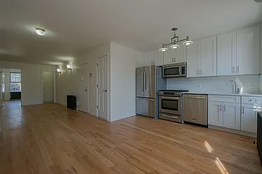 Rented by TM Realty Exchange Inc.