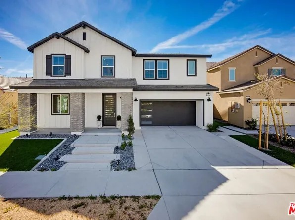 16763 Mistletoe Ln, Fontana, CA 92336