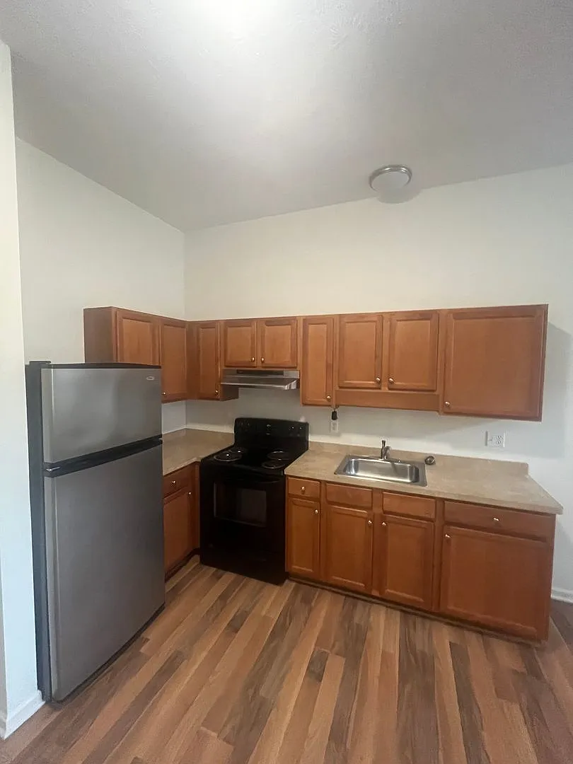 96 Liberty Pole Way — Photo 2
